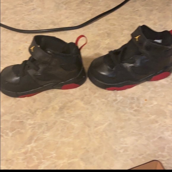 Baby JORDANS...5C - Picture 2 of 4